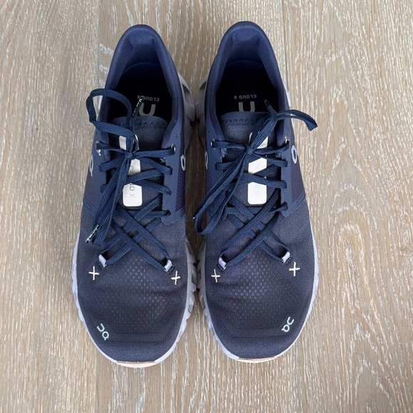 On Running Women’s Cloud X 3 in Iron/Fade - Picture 3 of 7